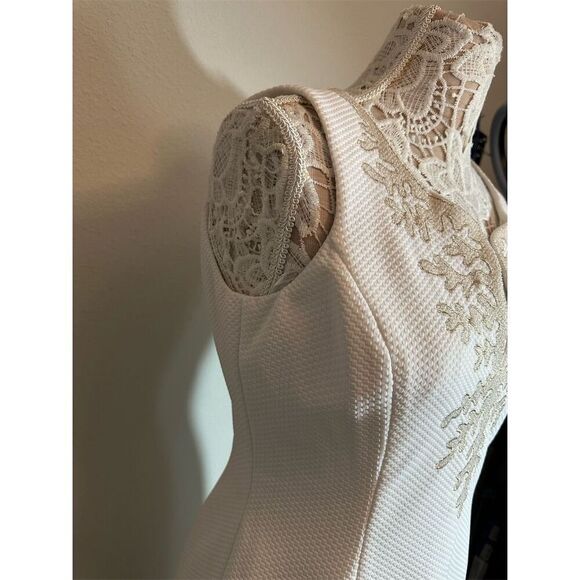 Pappagallo White Gold Embroidered Sleeveless Shift Dress One Size - Picture 4 of 12